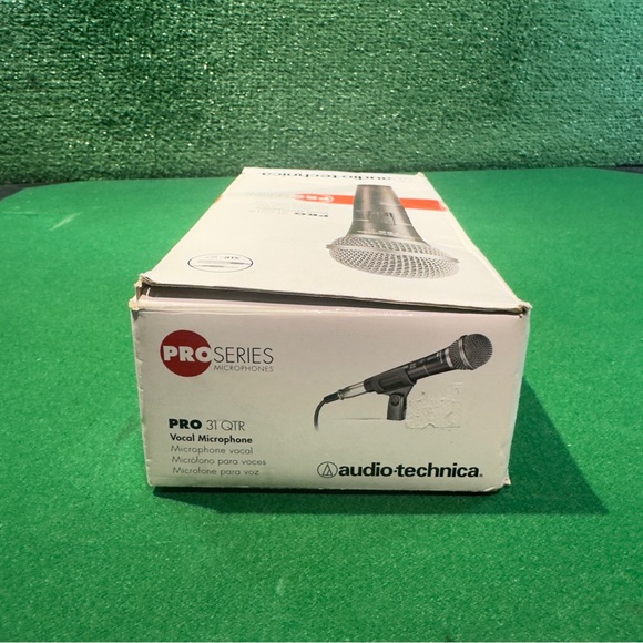 Audio Technica PRO 31QTR Microphone - Black and Silver - Picture 5 of 7